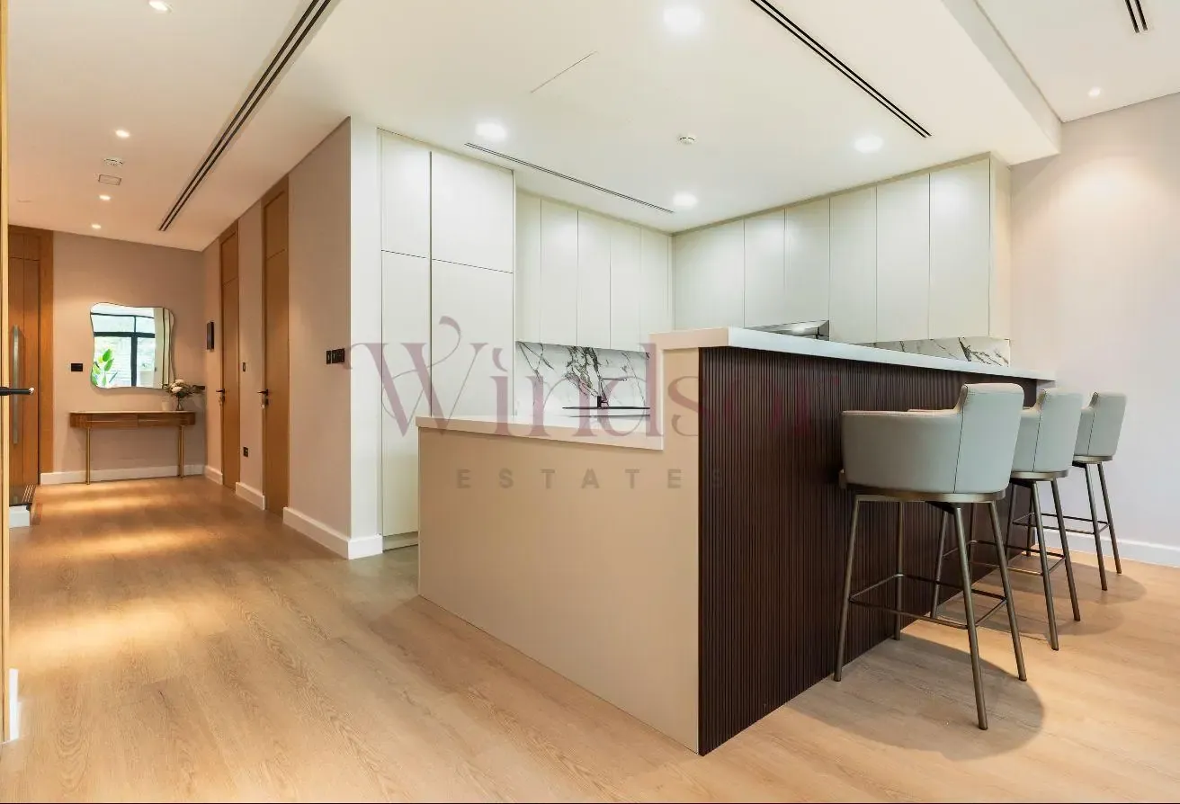 Spacious 3 Bedroom | 12 Cheques | Private Garden