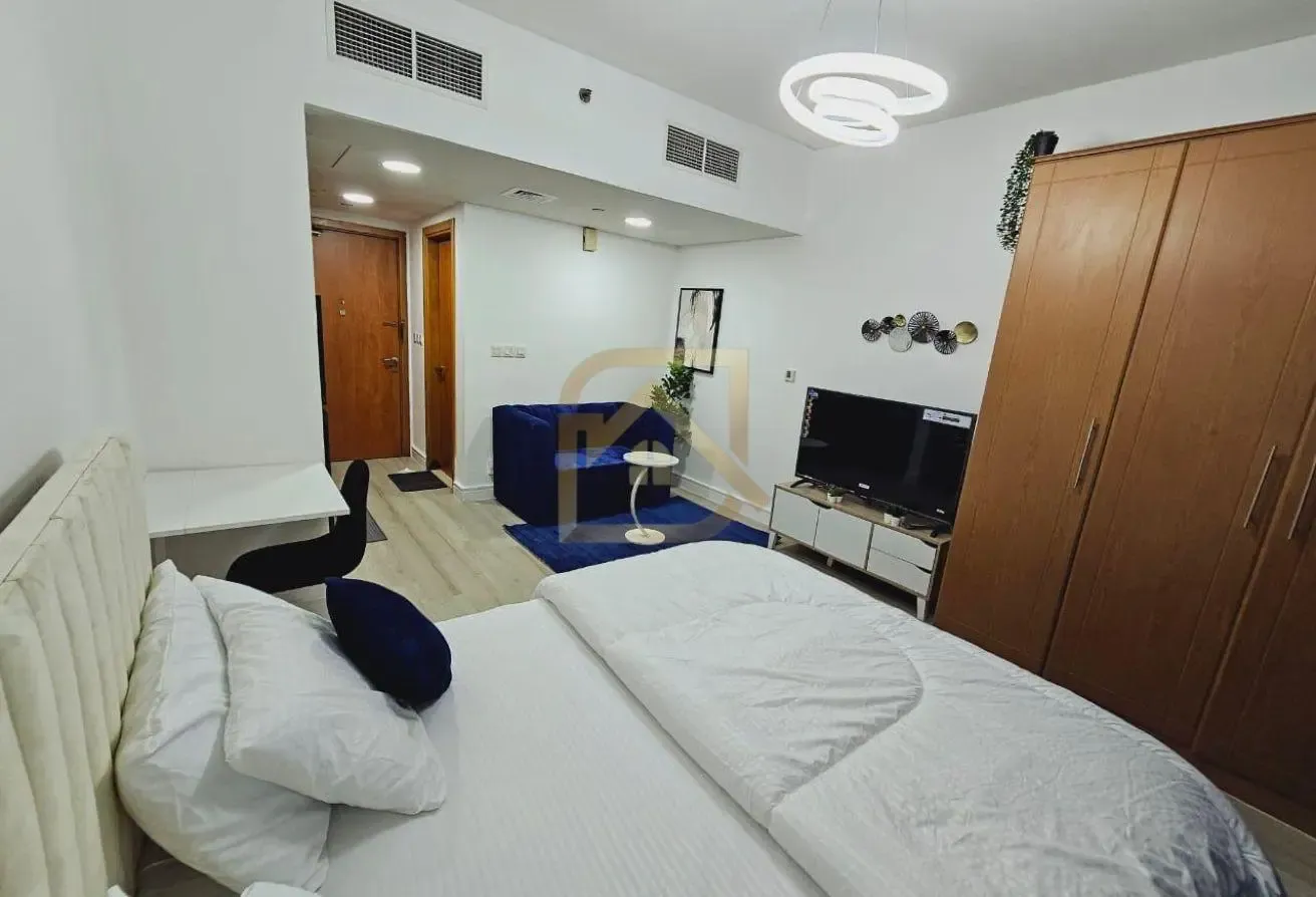 Furnished | Multiple chqs | Well maintained