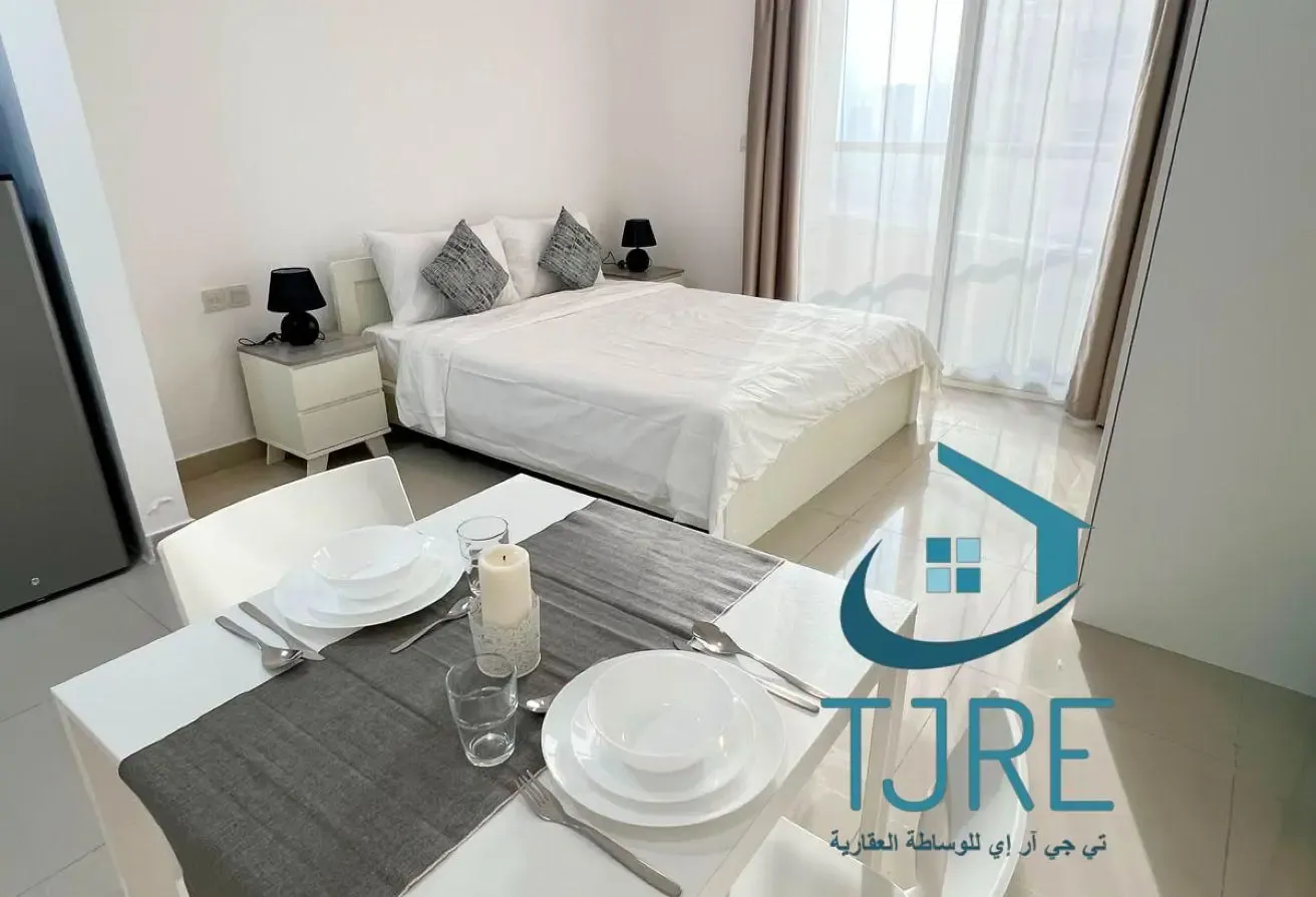 Studio Apartment in Lakeside B IMPZ Bright Layout