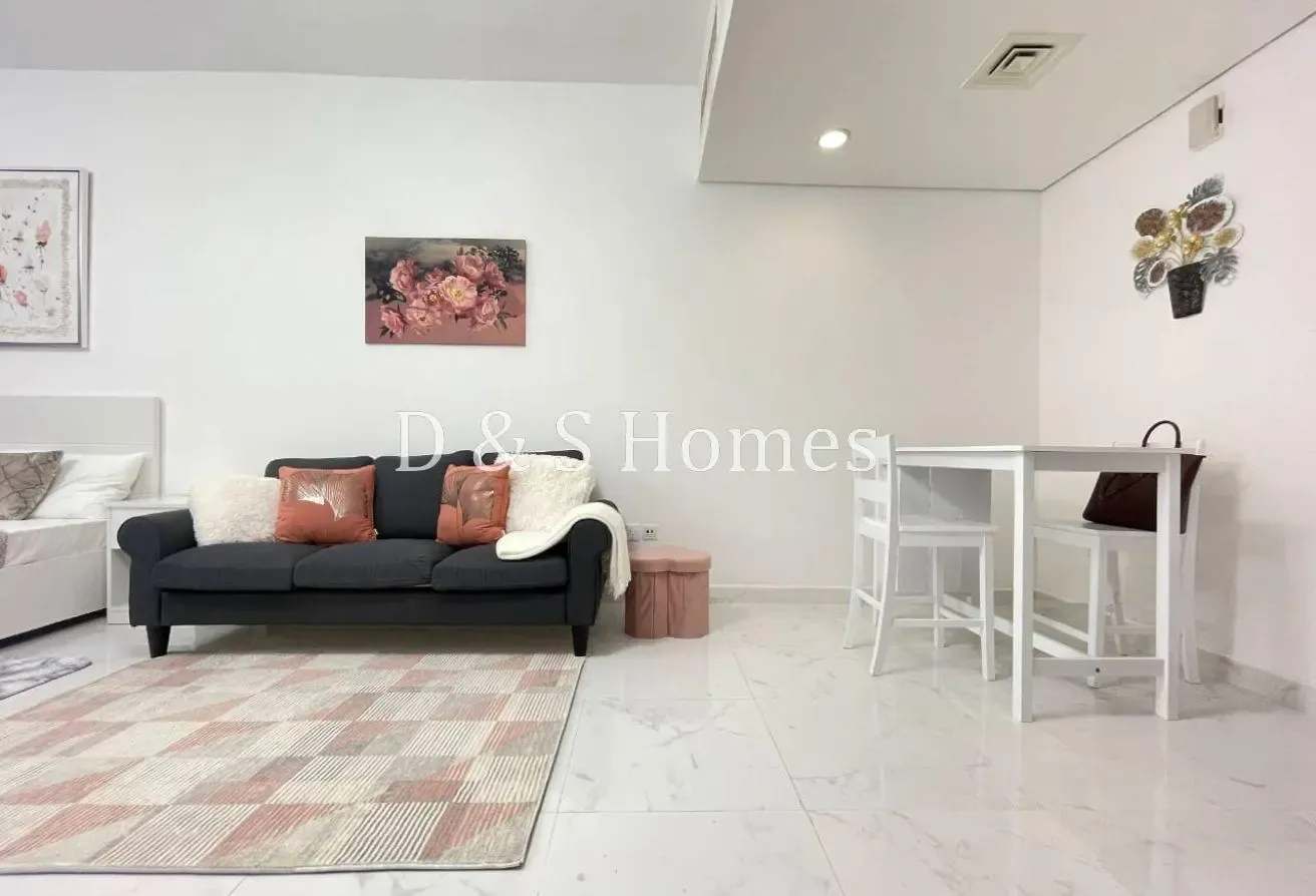 Fully Furnished | Fully Upgraded | Lake view