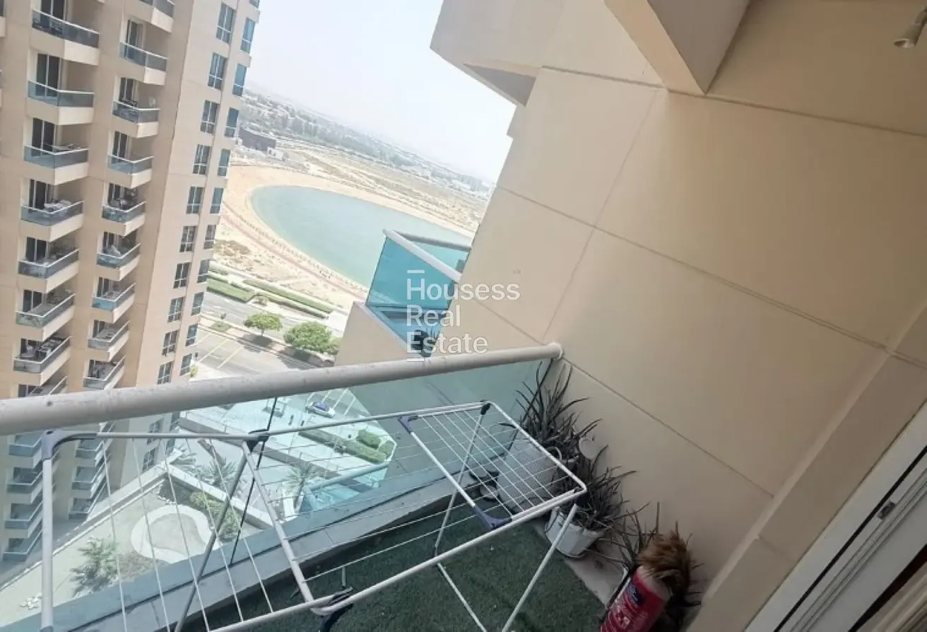 Fully Furnished | High Floor | Vacant