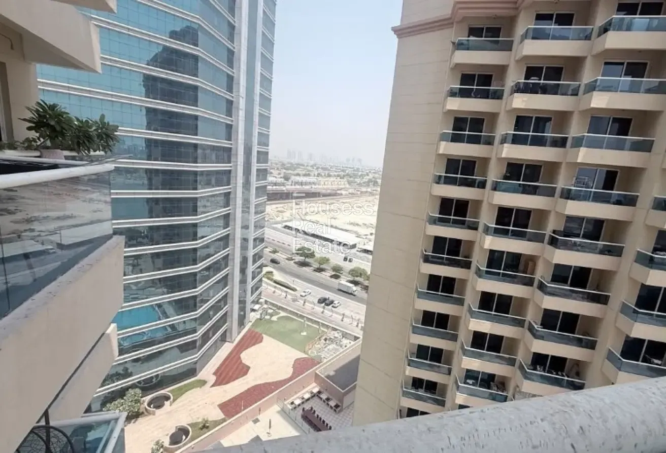 Fully Furnished | High Floor | Vacant