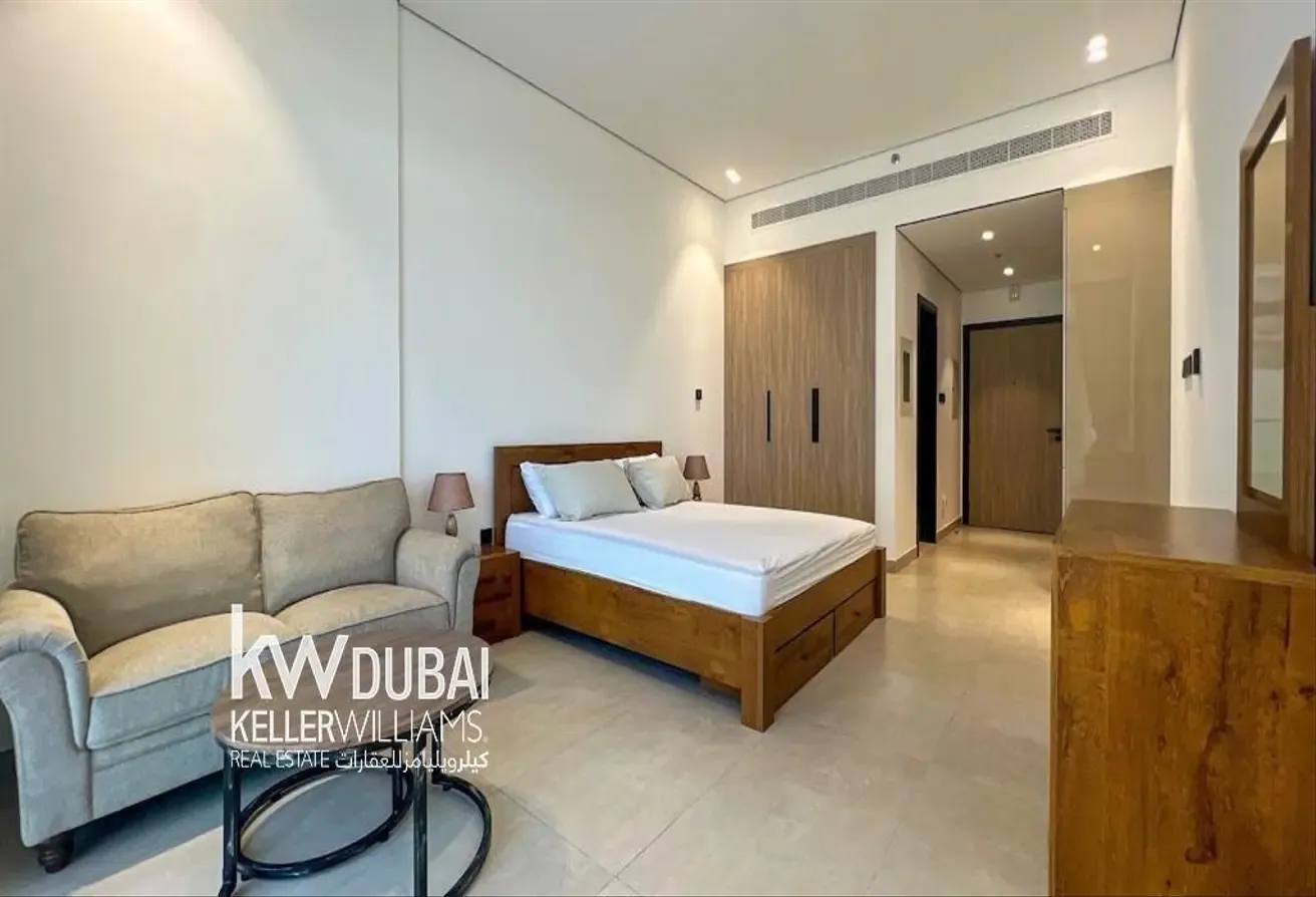 Modern Furnished Studio | Prime Location | Vacant