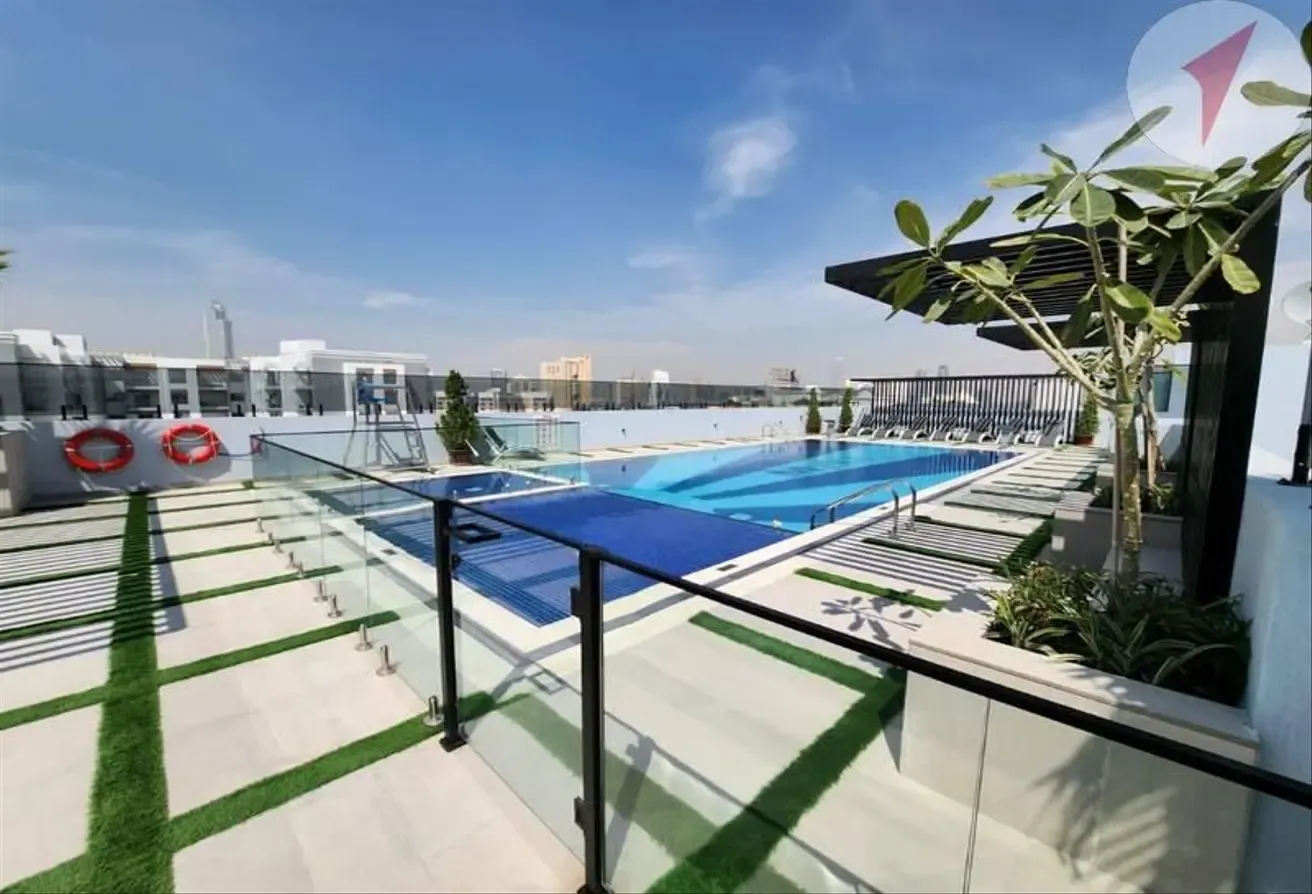 Fully Furnished Studio | Vacant September