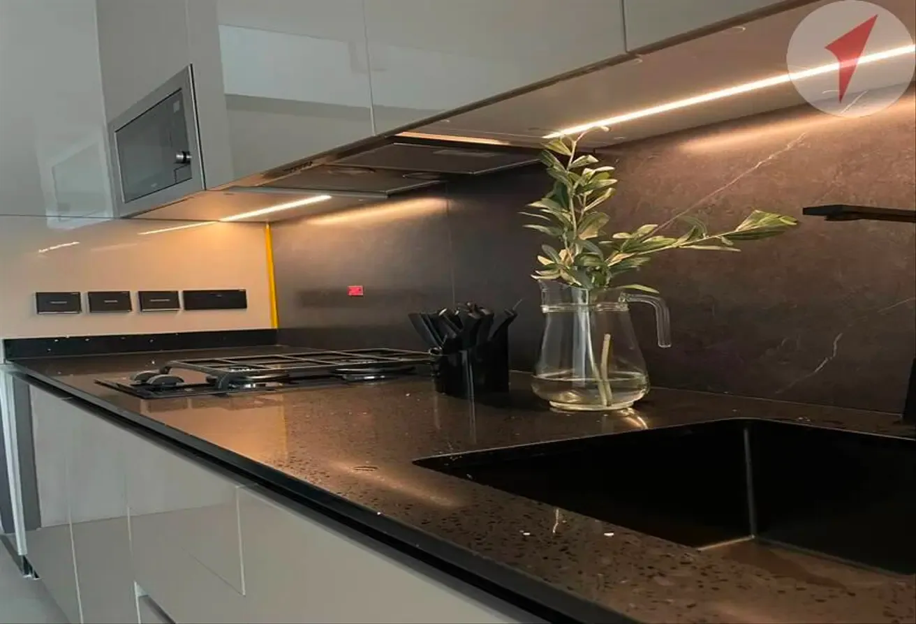 Fully Furnished Studio | Vacant September