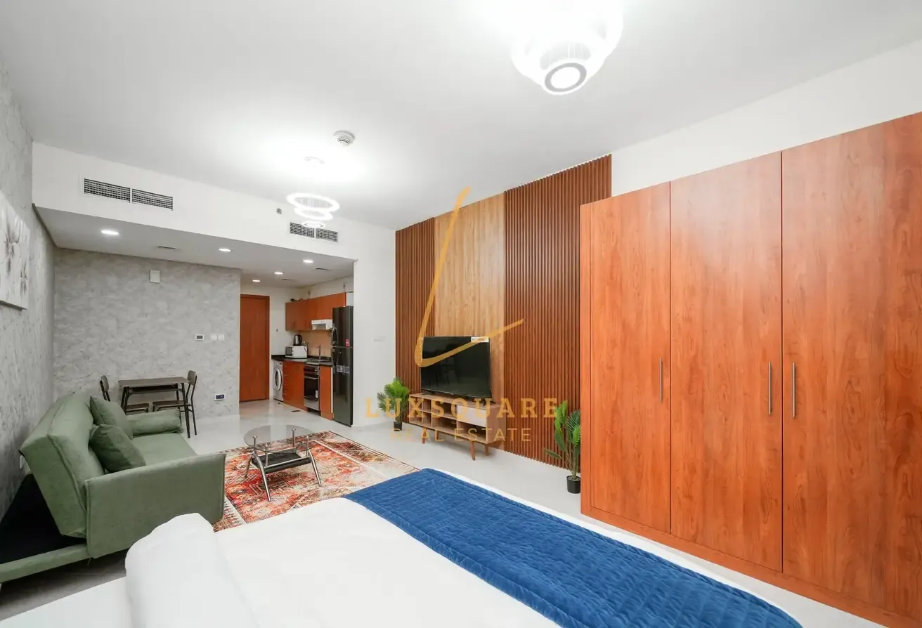 Brand New Furniture | Spacious | Multiple Cheques