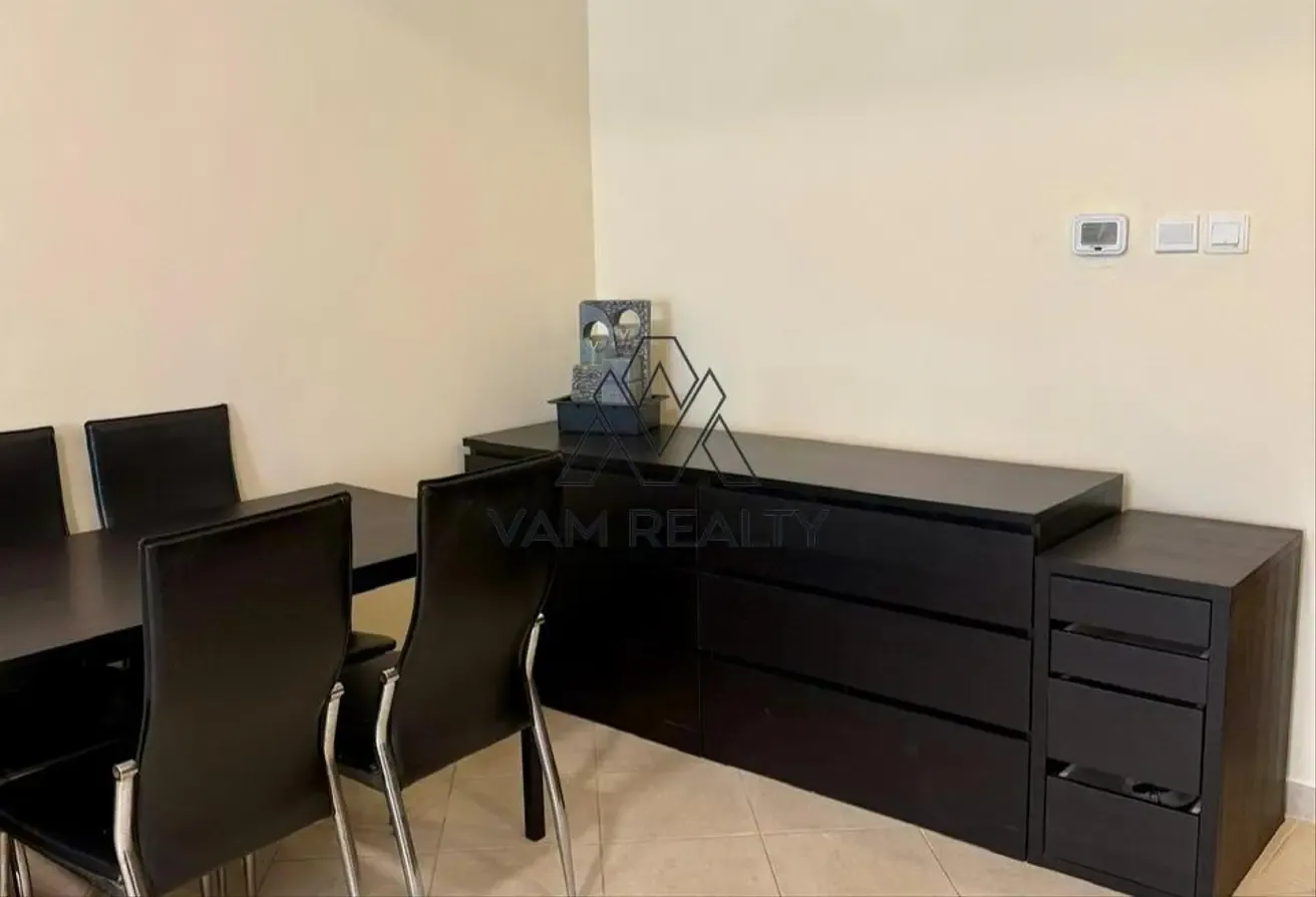 12 Cheques|High Floor|Furnished|Lake View|Parking