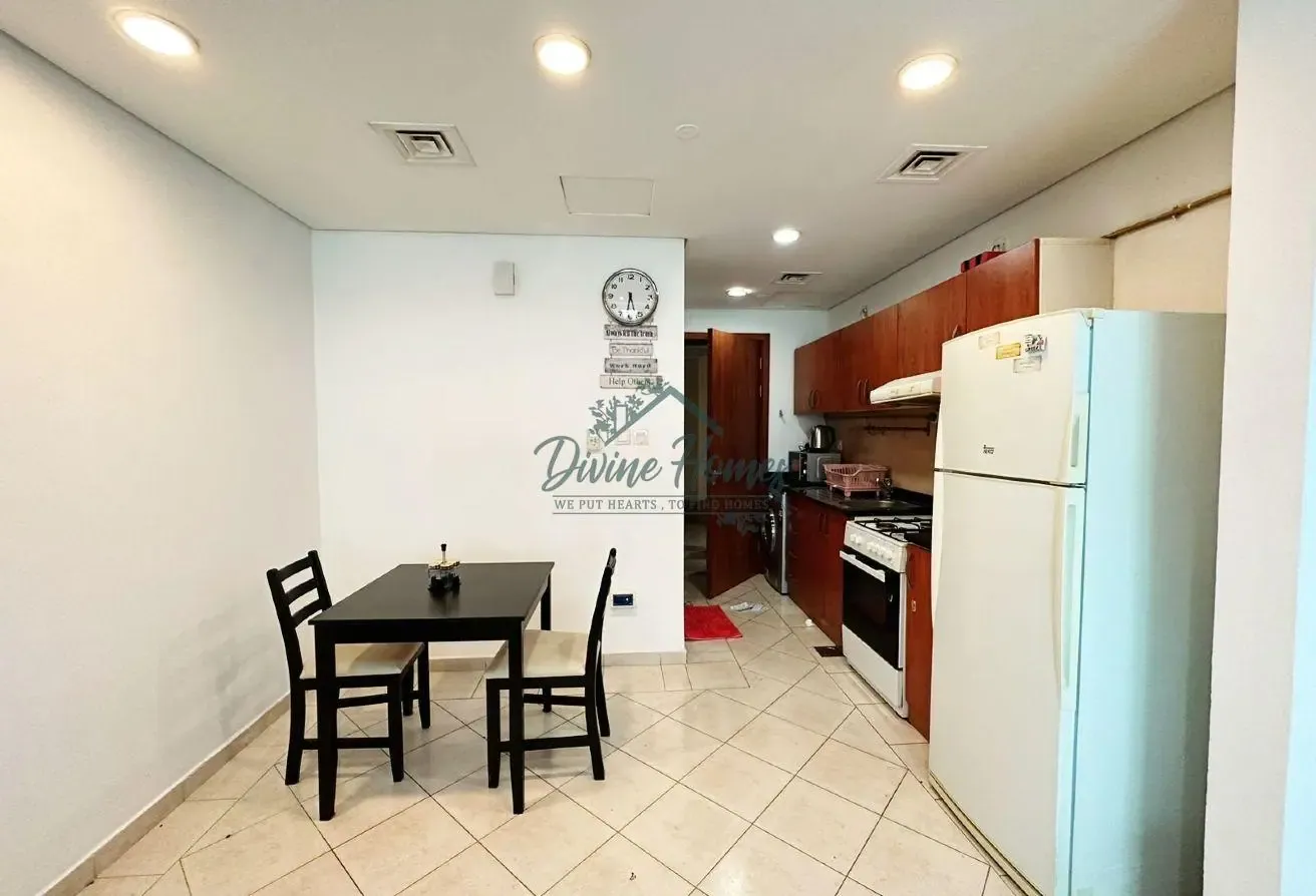FURNISHED STUDIO | RESERVED PARKING |READY TO MOVE