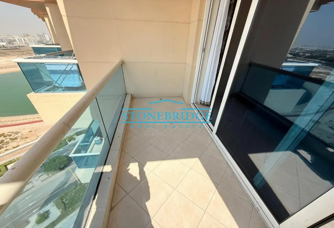 Spacious Furnished |With Parking| Ready to Move