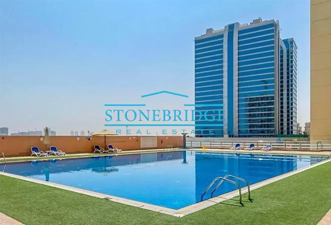 Spacious Furnished |With Parking| Ready to Move