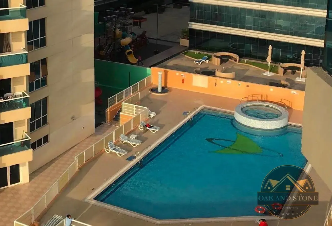 Fully Furnished | High floor | Lake View