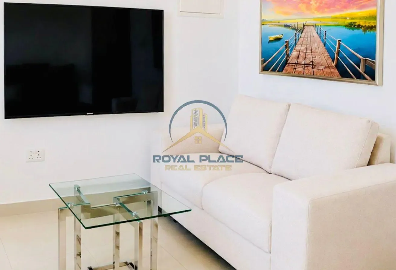 Furnished | Vacant | High Floor