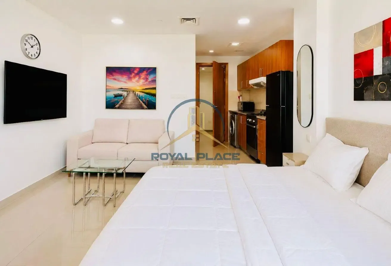 Furnished | Vacant | High Floor