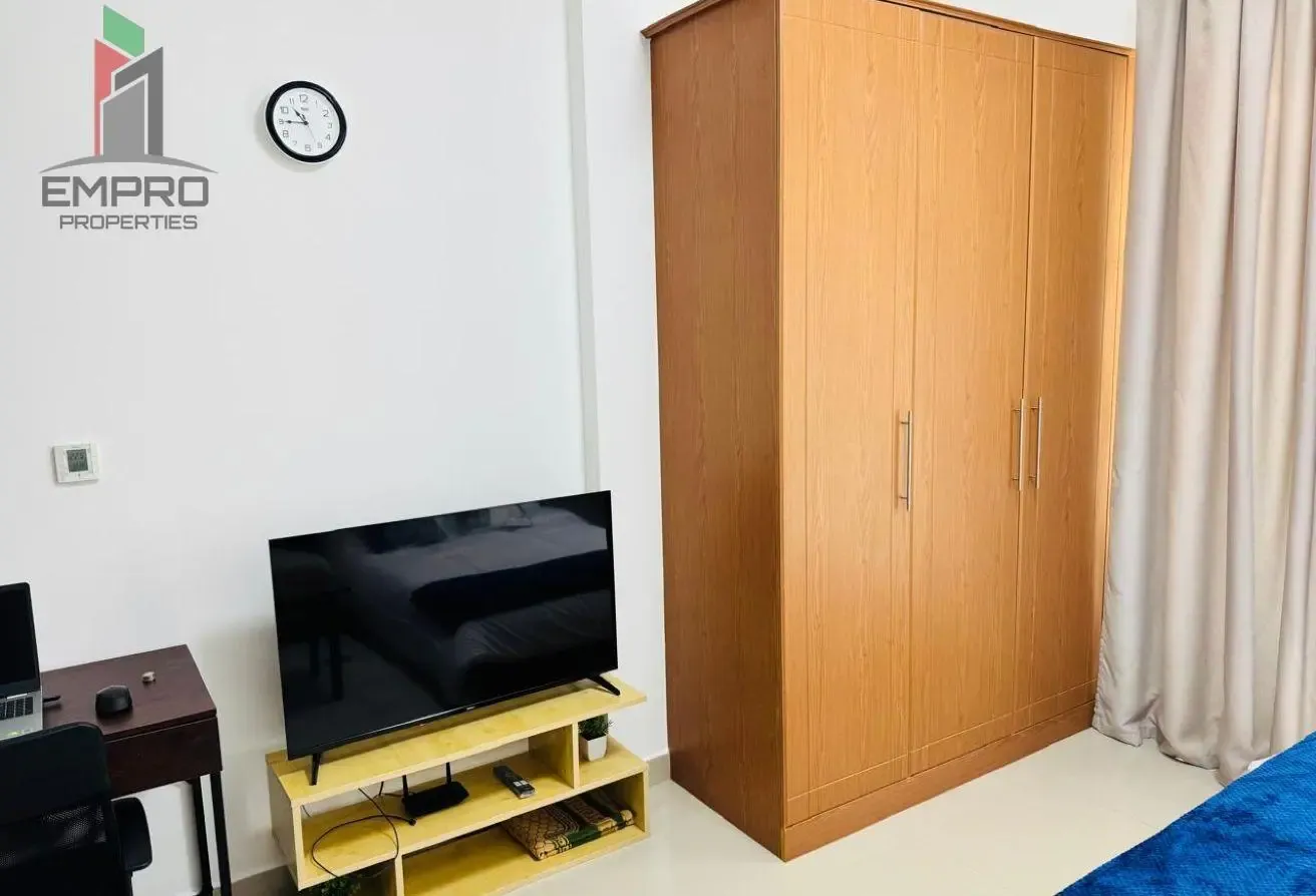 ready to move /fully furnished /tower A
