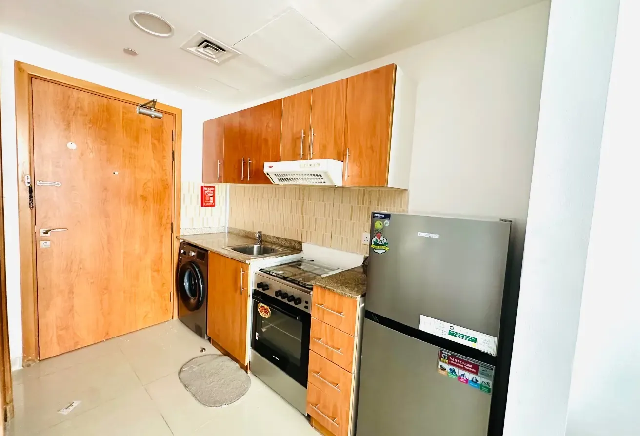 Furnished Studio For Rent In Lakeside C IMPZ