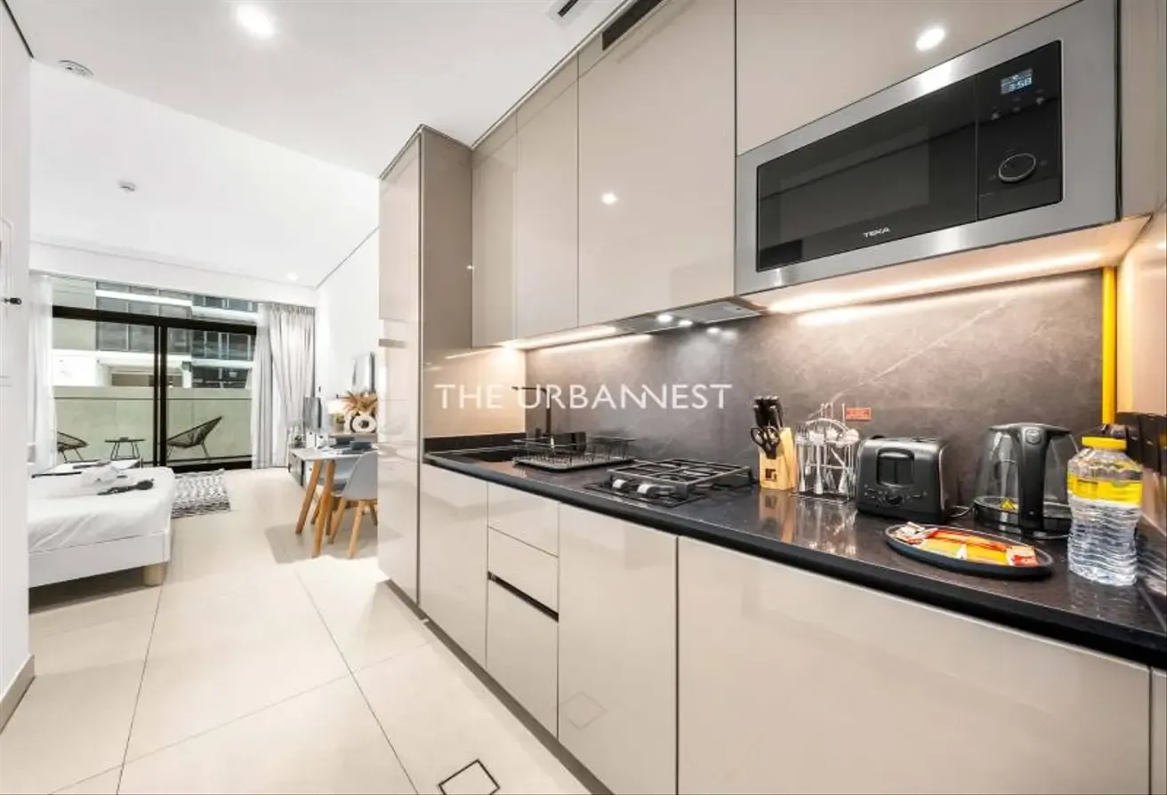 Fully Furnished | Modern Studio | Vacant