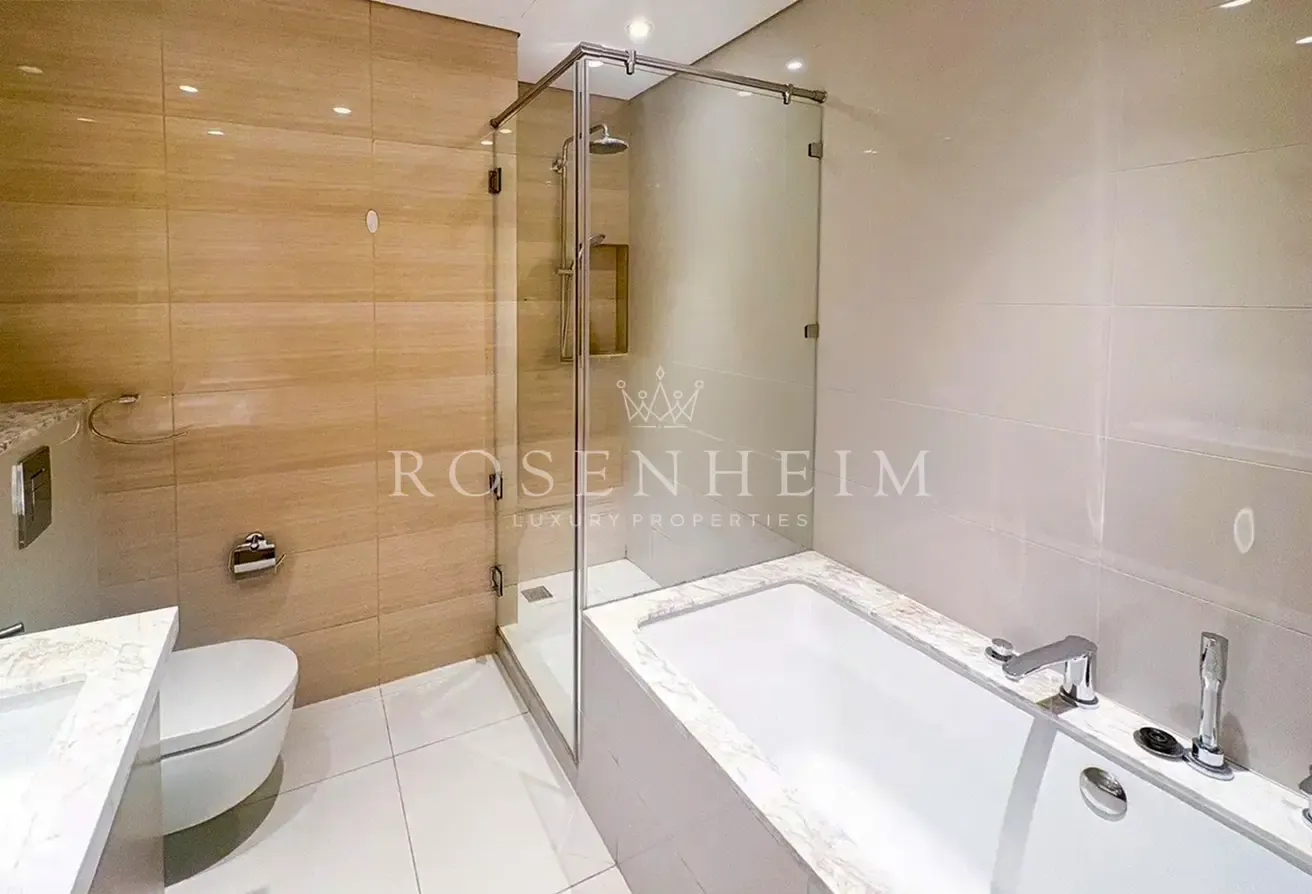 Large Layout | High Floor Unit |  Vacant in August