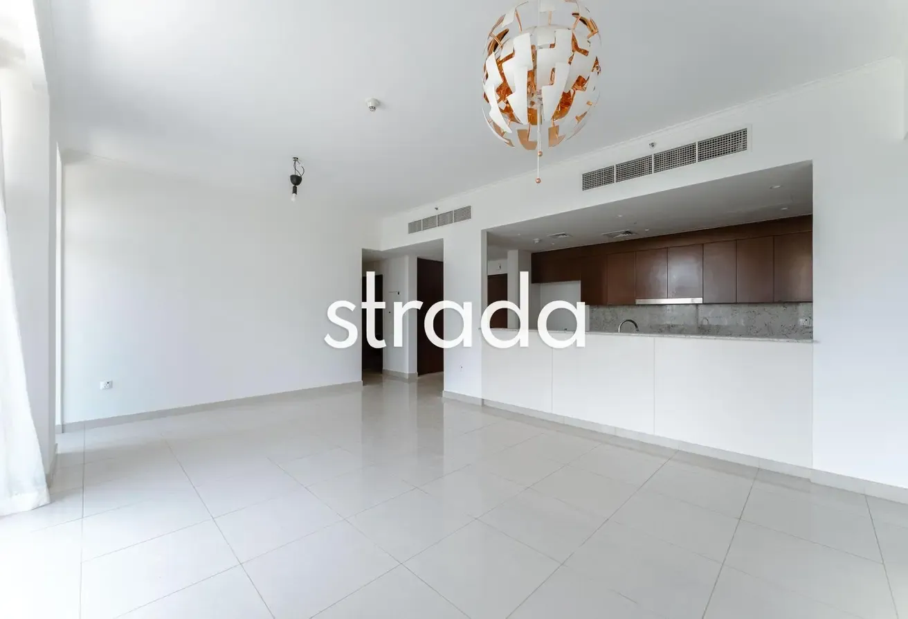 Large Layout | Vacant Aug 1st | High Floor