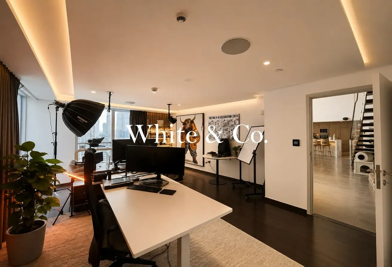 Bright 1BR Penthouse | Maid | Upgraded