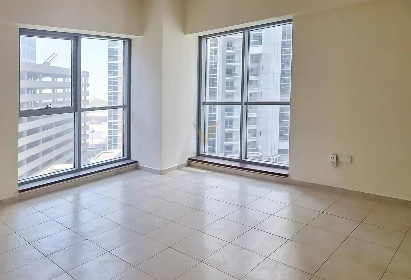 SPACIOUS 1BR | VACANT | PRIME BUSINESS BAY