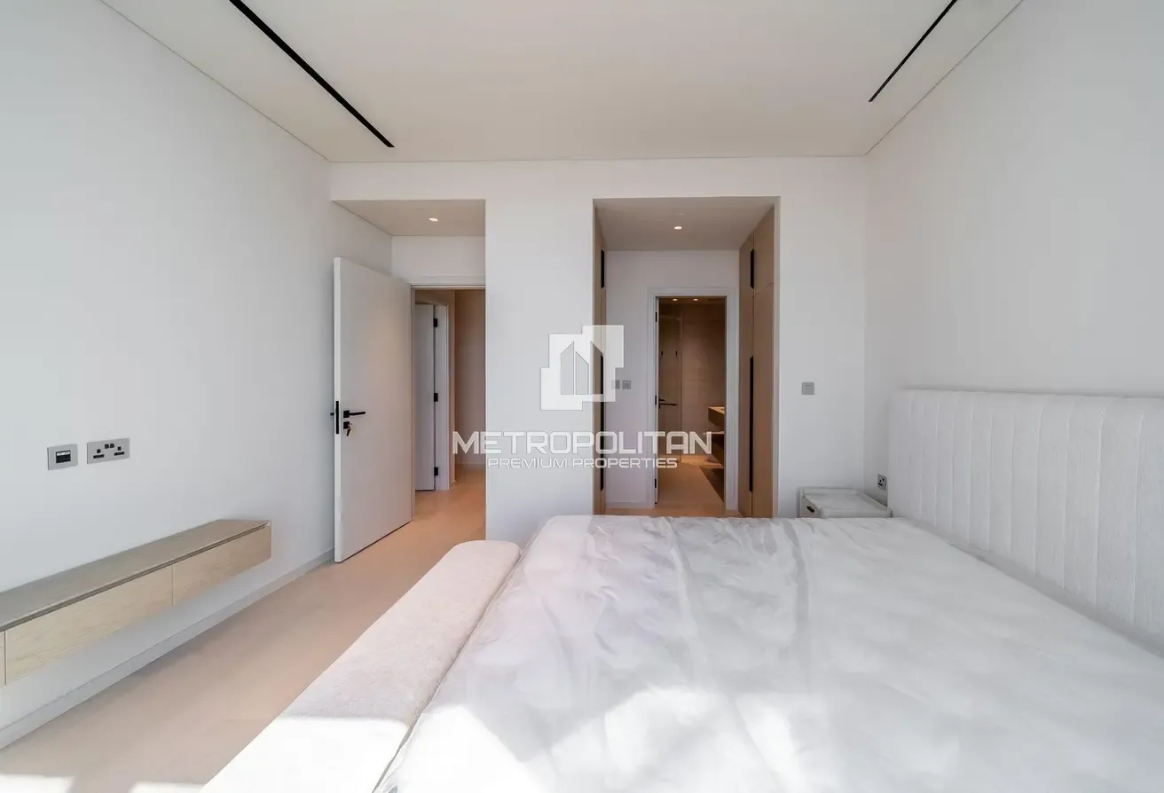 Burj Khalifa View | Motivated Landlord | Furnished