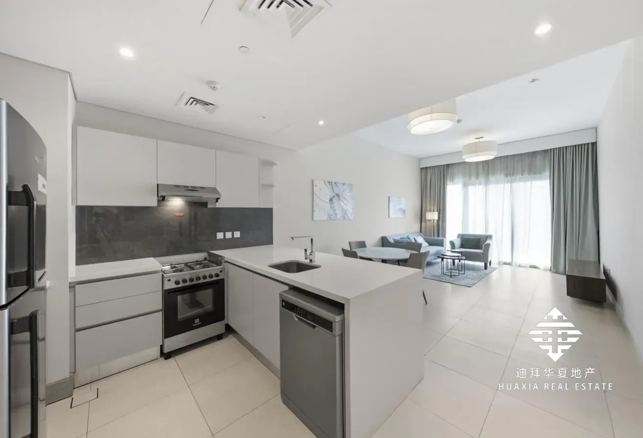 Fully Furnished| 12 Cheques| Vacant| SOL Bay View