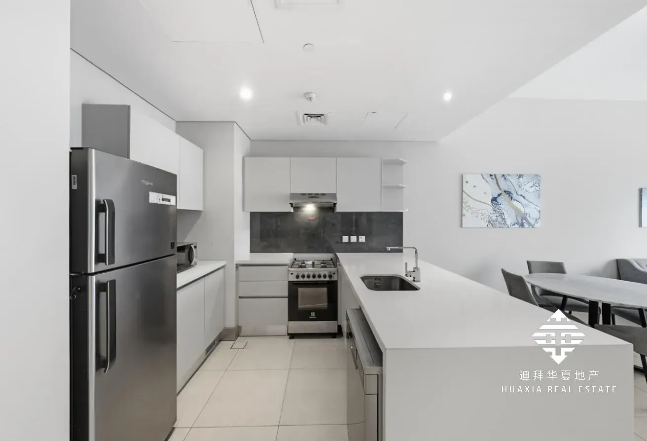 Fully Furnished| 12 Cheques| Vacant| SOL Bay View