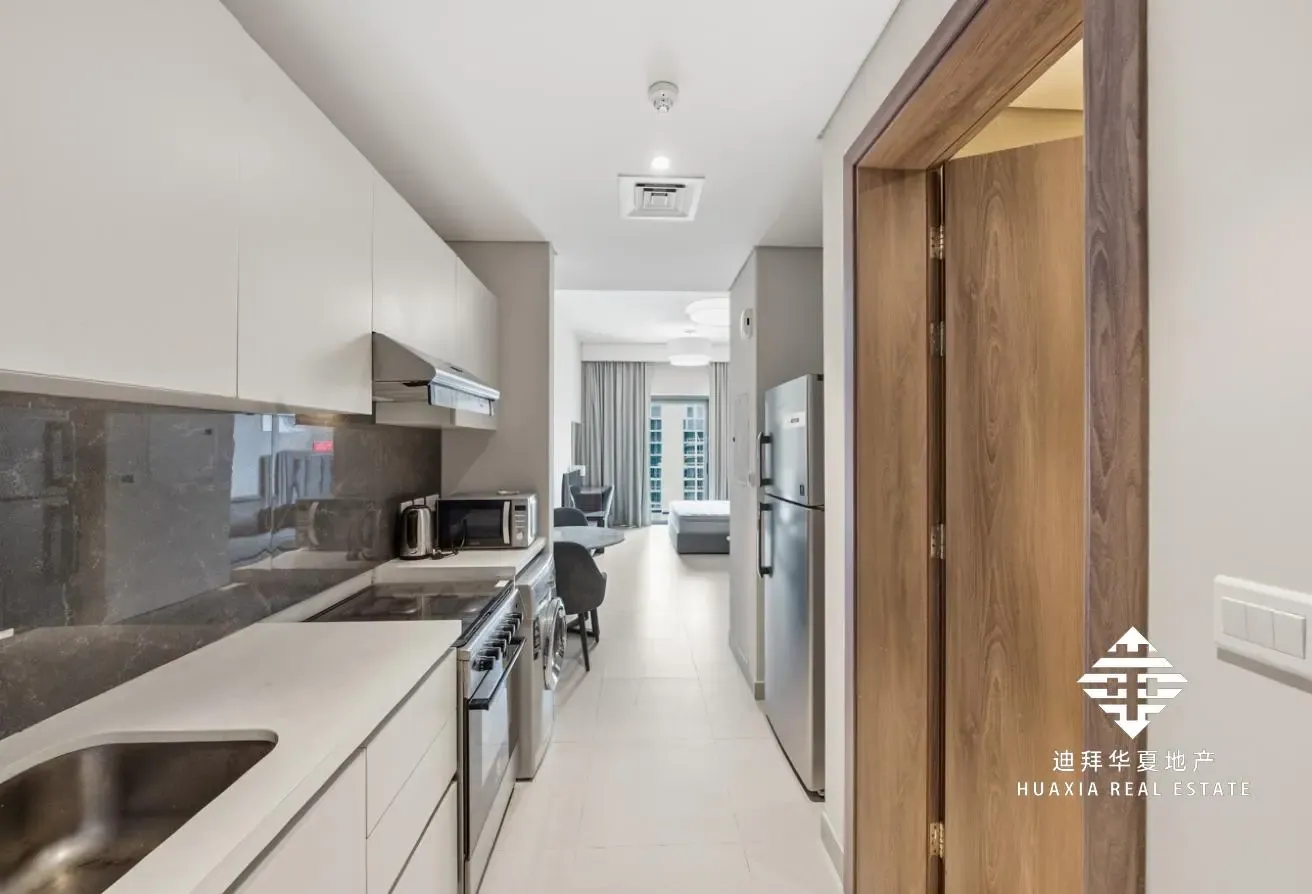 Fully Furnished | Well Maintained | Community View