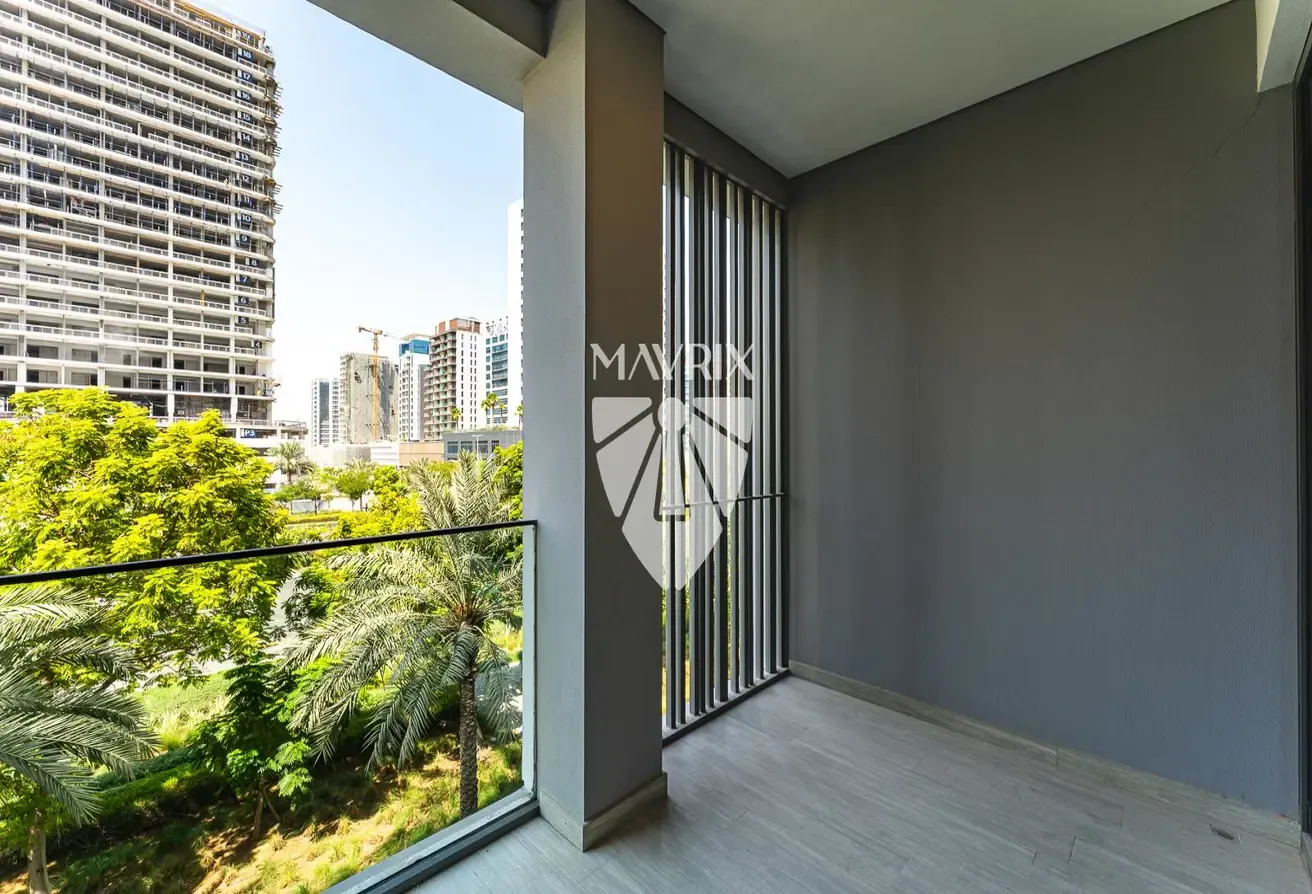 12 Cheques | Low Floor | Bright | Fully Furnished