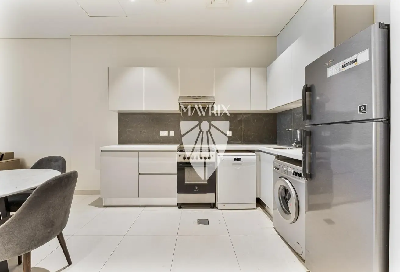12 Cheques | Low Floor | Bright | Fully Furnished