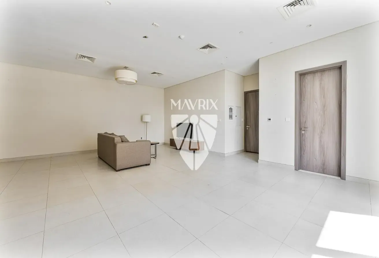 12 Cheques | Furnished | Large Layout | Modern