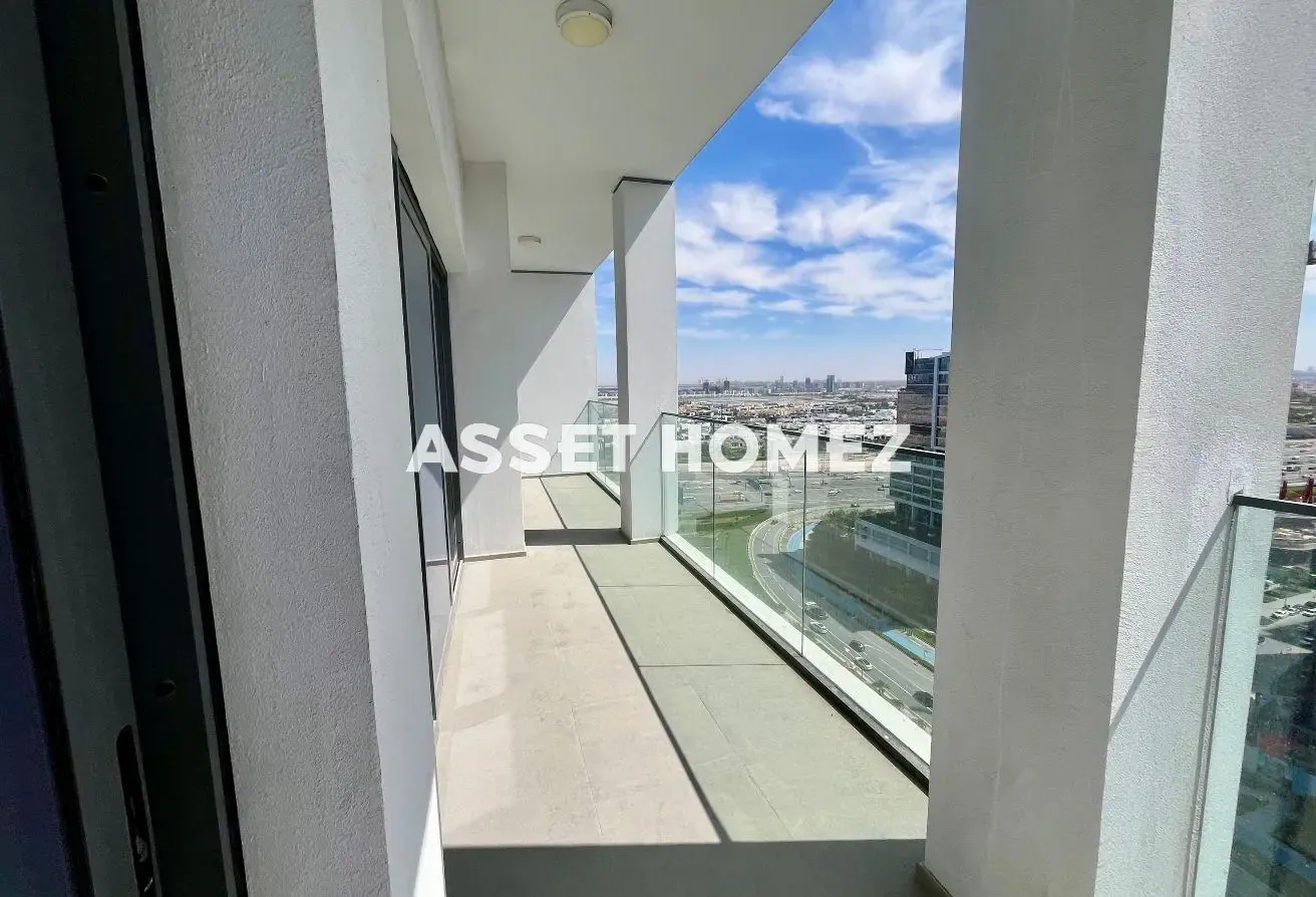 Fully Furnished 2 Bed | Ready to Move | Vacant