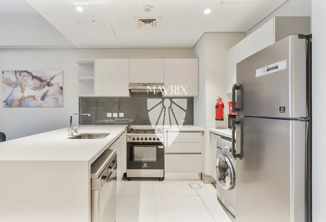 12 Cheques | Furnished | High Floor | Burj View