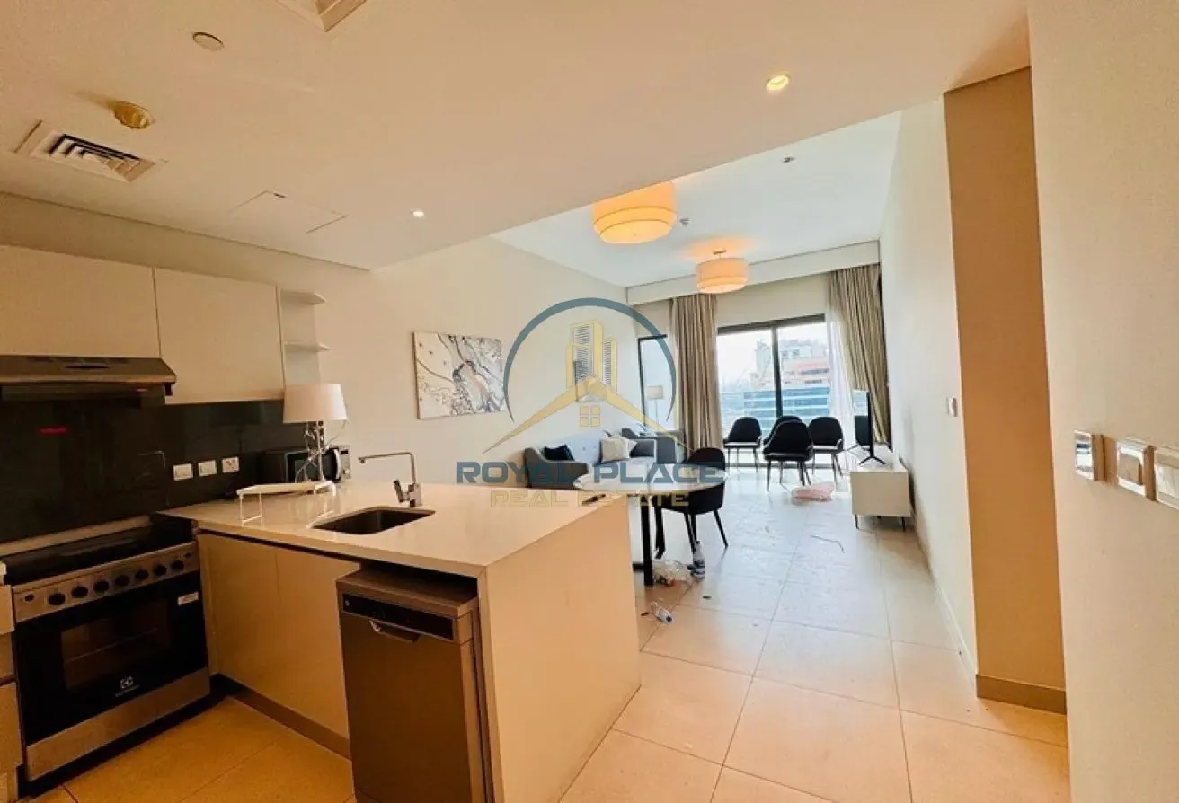 Luxury Furnished | High Floor | Community View