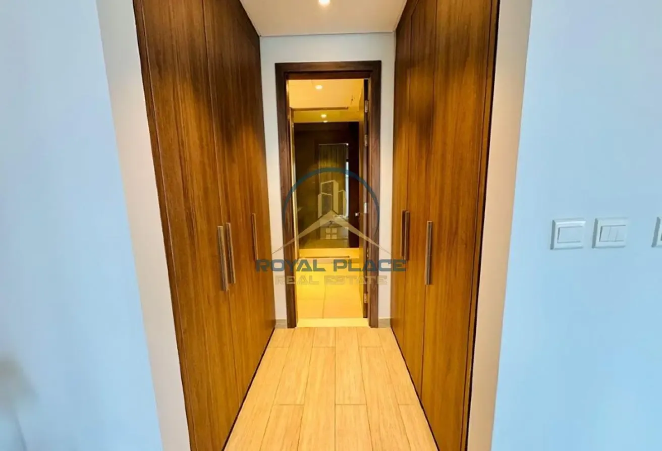 Luxury Furnished | High Floor | Community View