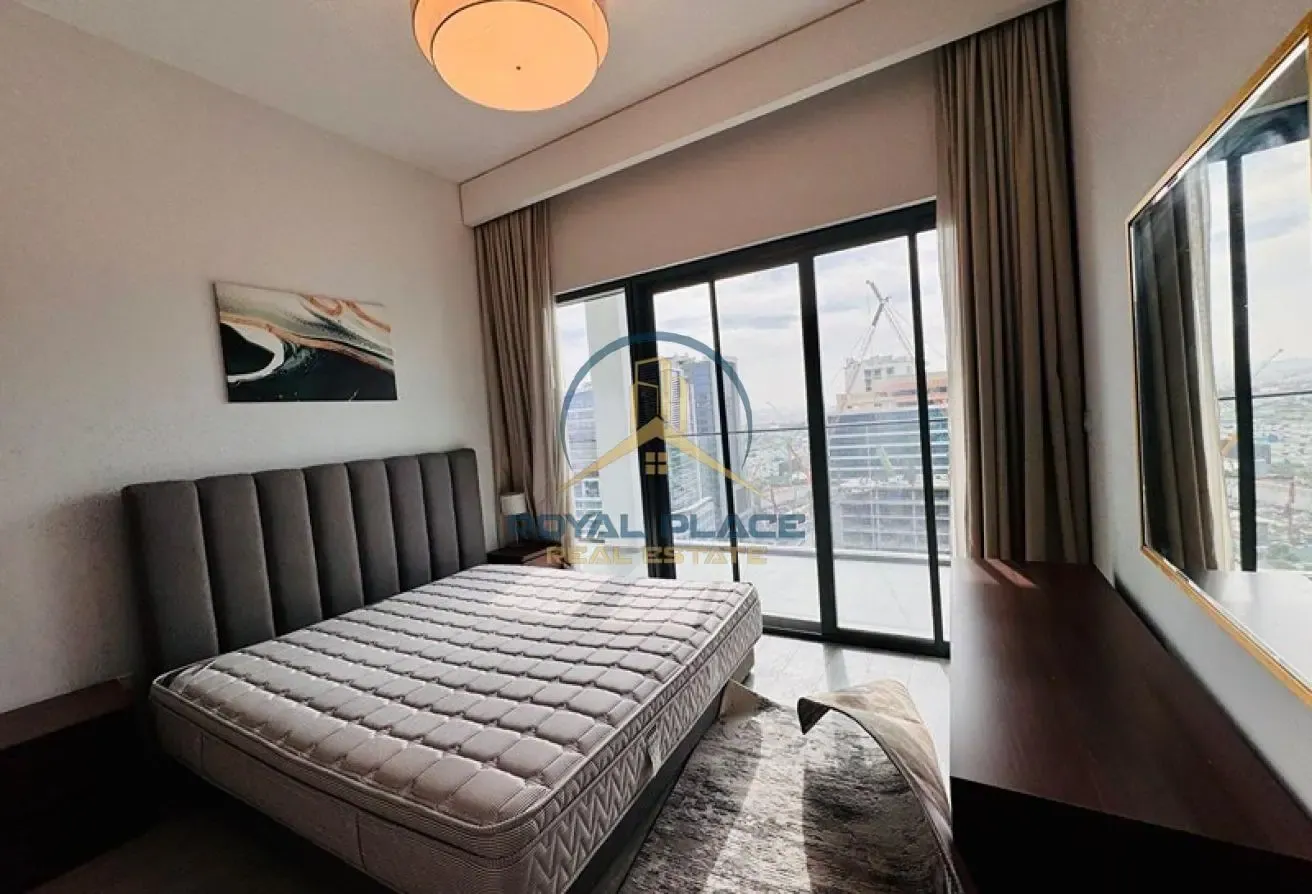 Luxury Furnished | High Floor | Community View