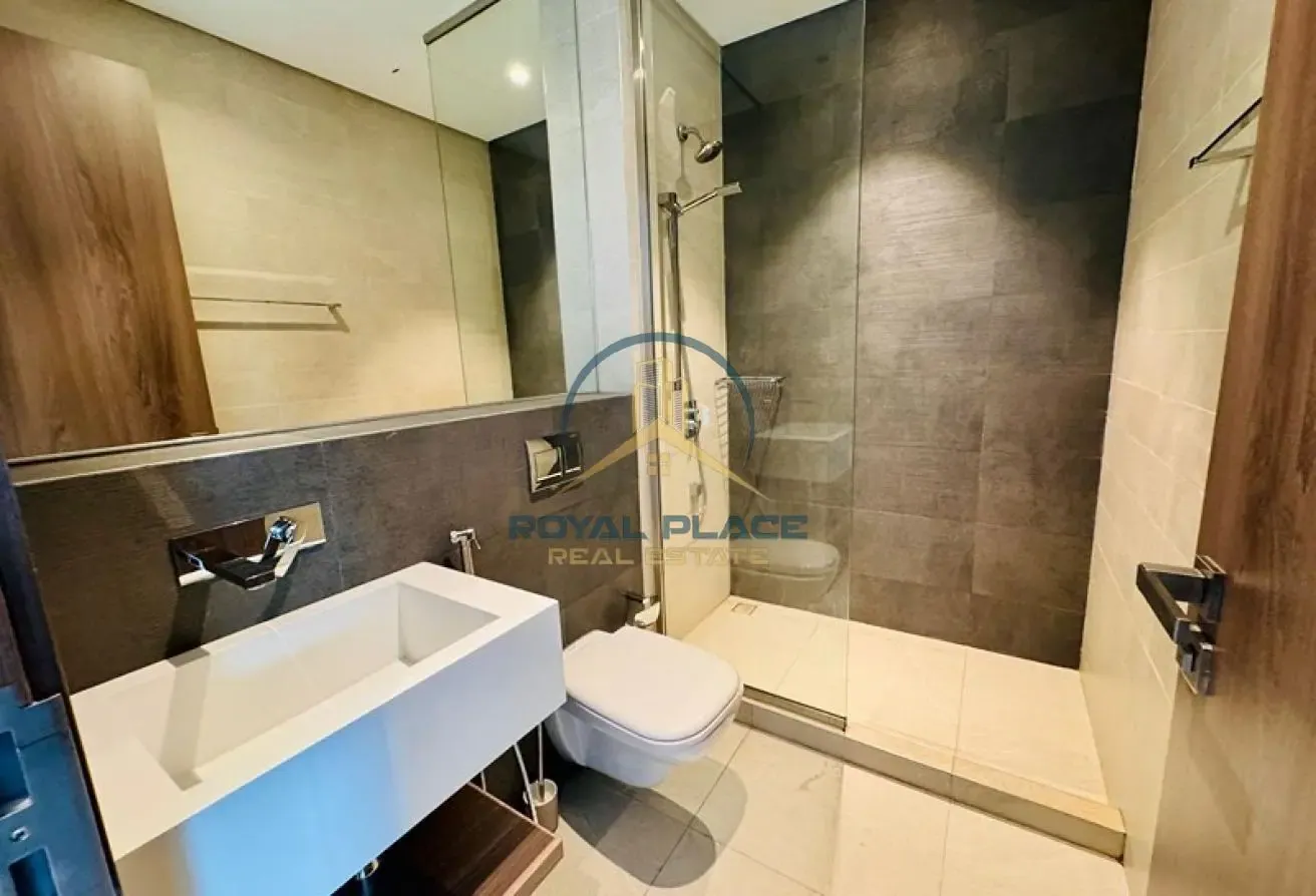 Luxury Furnished | High Floor | Community View