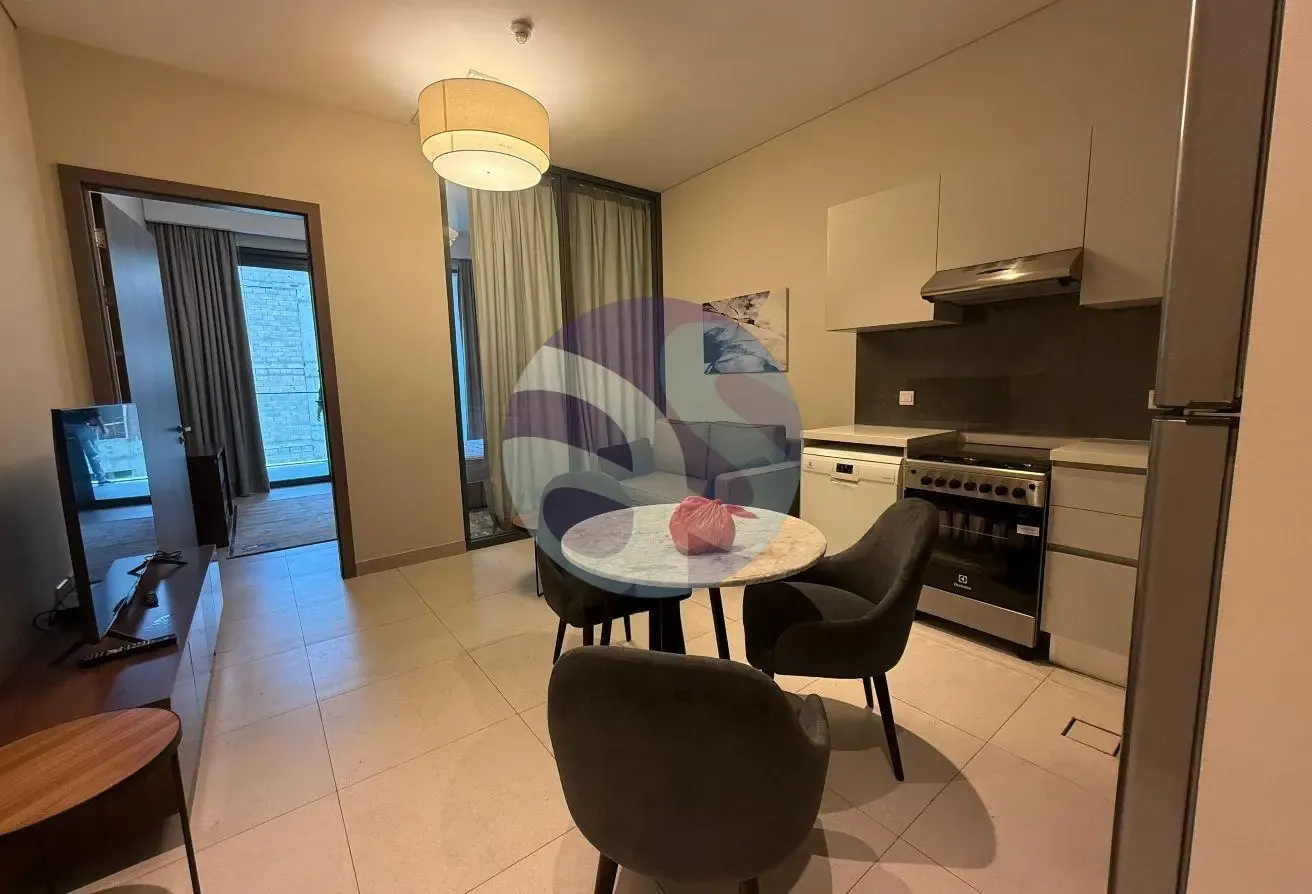 Fully Furnished |Upgraded | Prime Loction | Vacant