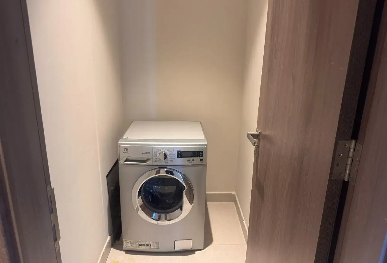 Furnished 2BR | Community View | Sol Avenue