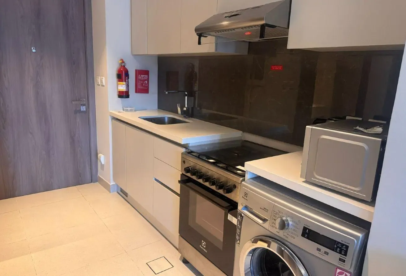 Furnished Studio | High Floor | Prime location
