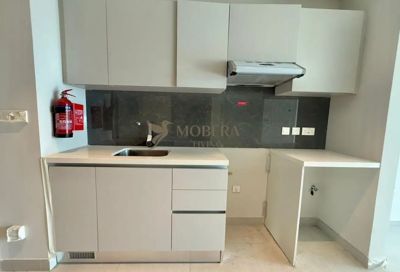 STUDIO | SOL AVENUE | BUSINESS BAY