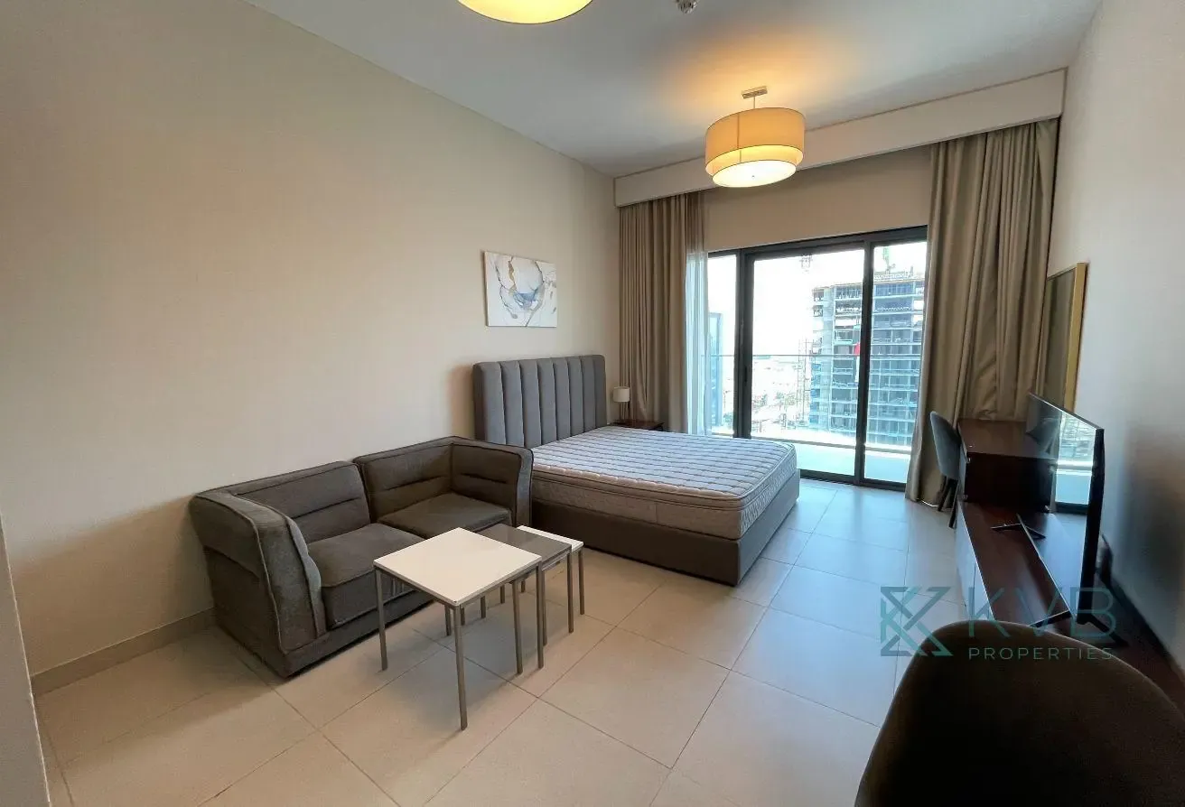 Modern Furnished Studio | Move-In Ready |