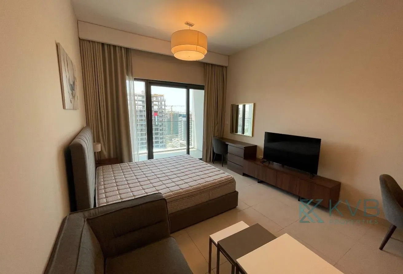 Modern Furnished Studio | Move-In Ready |