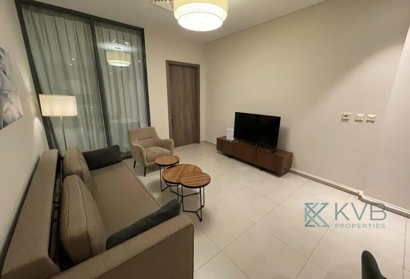 Move-In Ready | Furnished | Large Layout