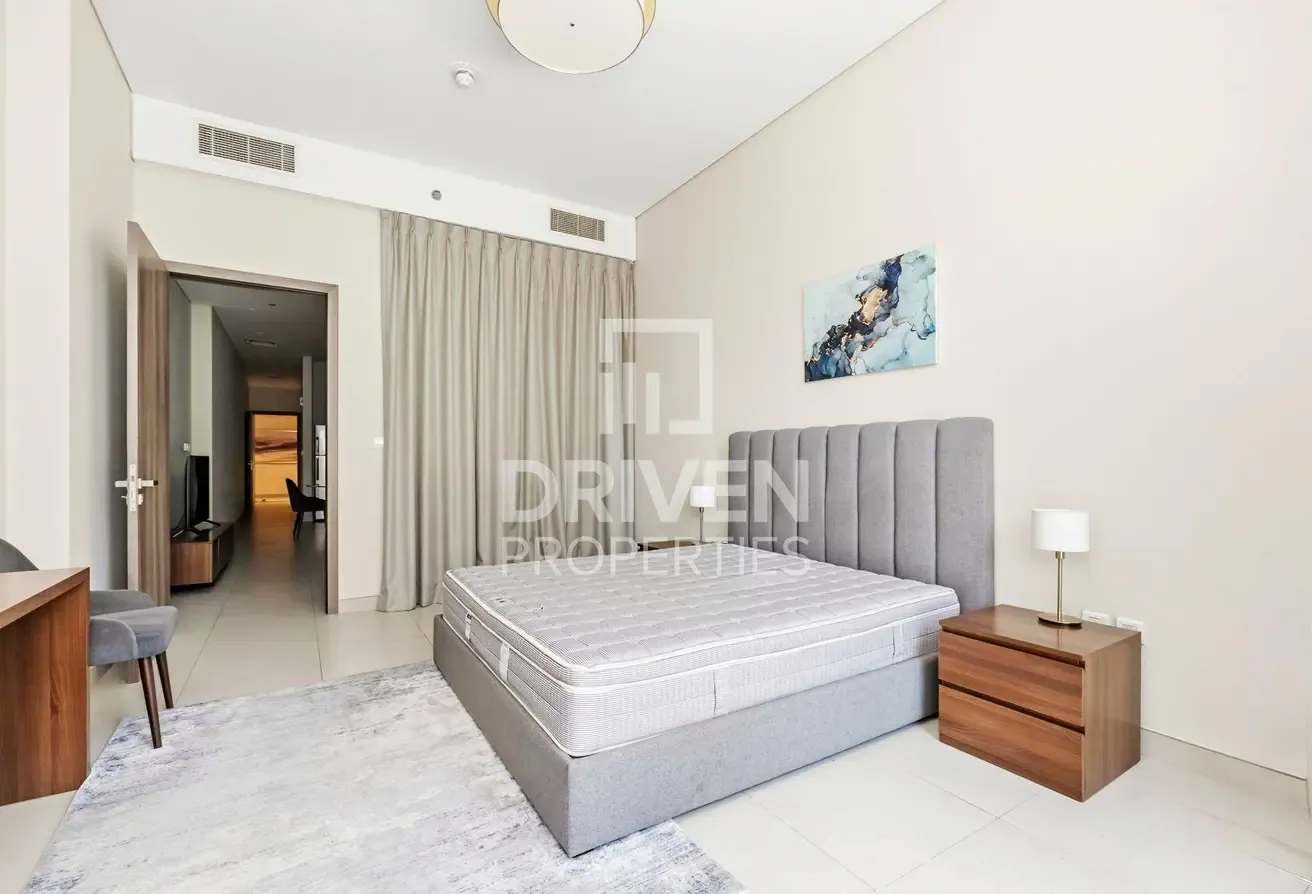 Ready to move in | Furnished and Prime Location