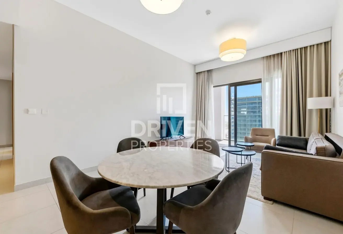 Spacious and Vacant with 1 Month Free Offer