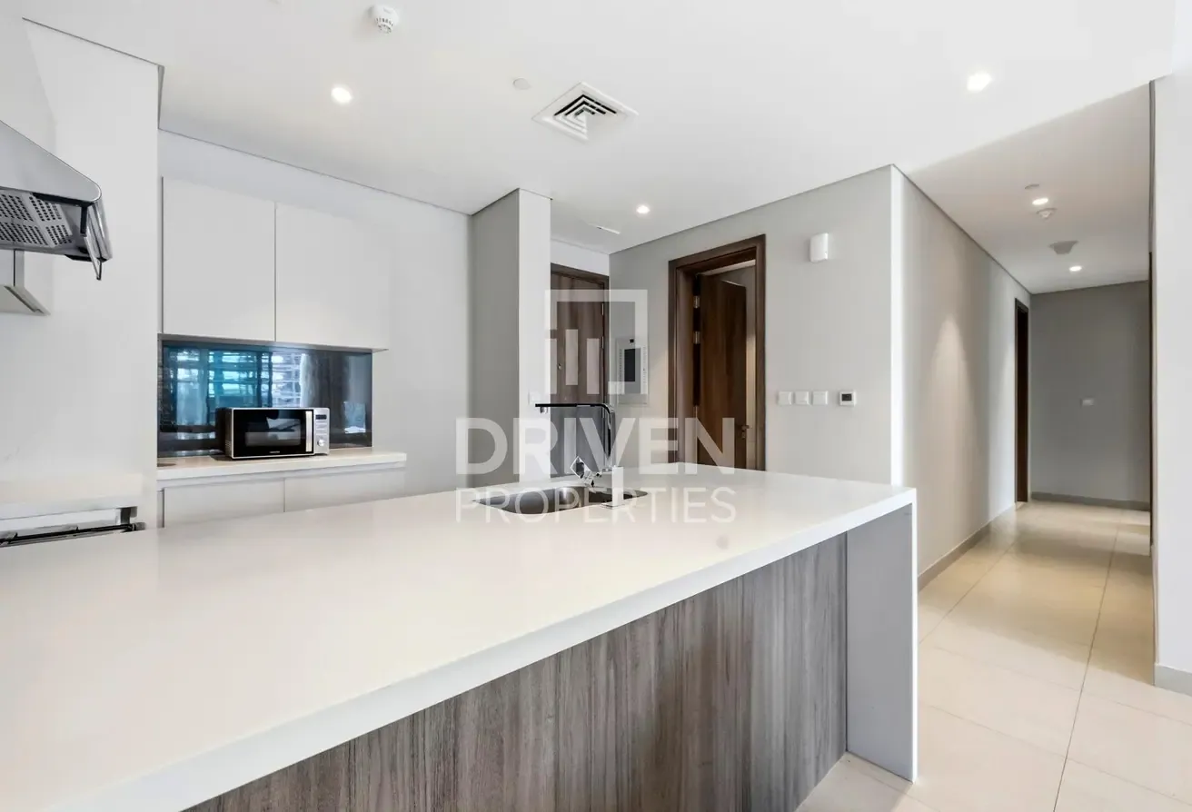 Spacious and Vacant with 1 Month Free Offer