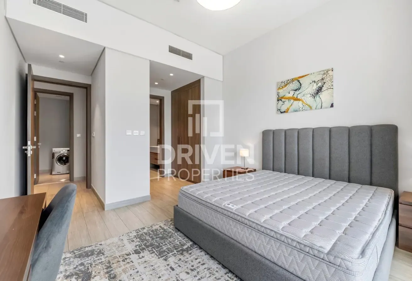 Spacious and Vacant with 1 Month Free Offer