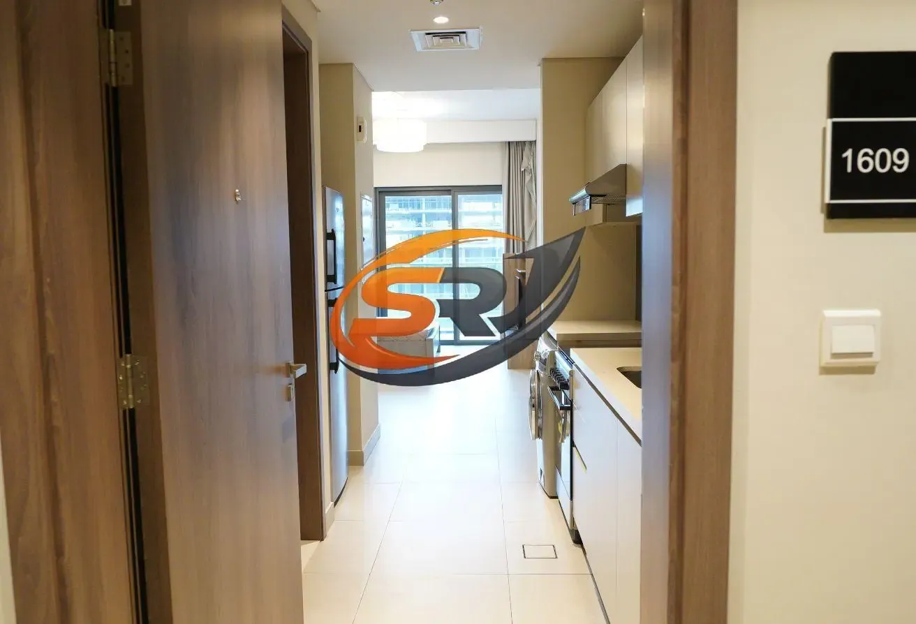 High-Floor Furnished Studio | Prime Location