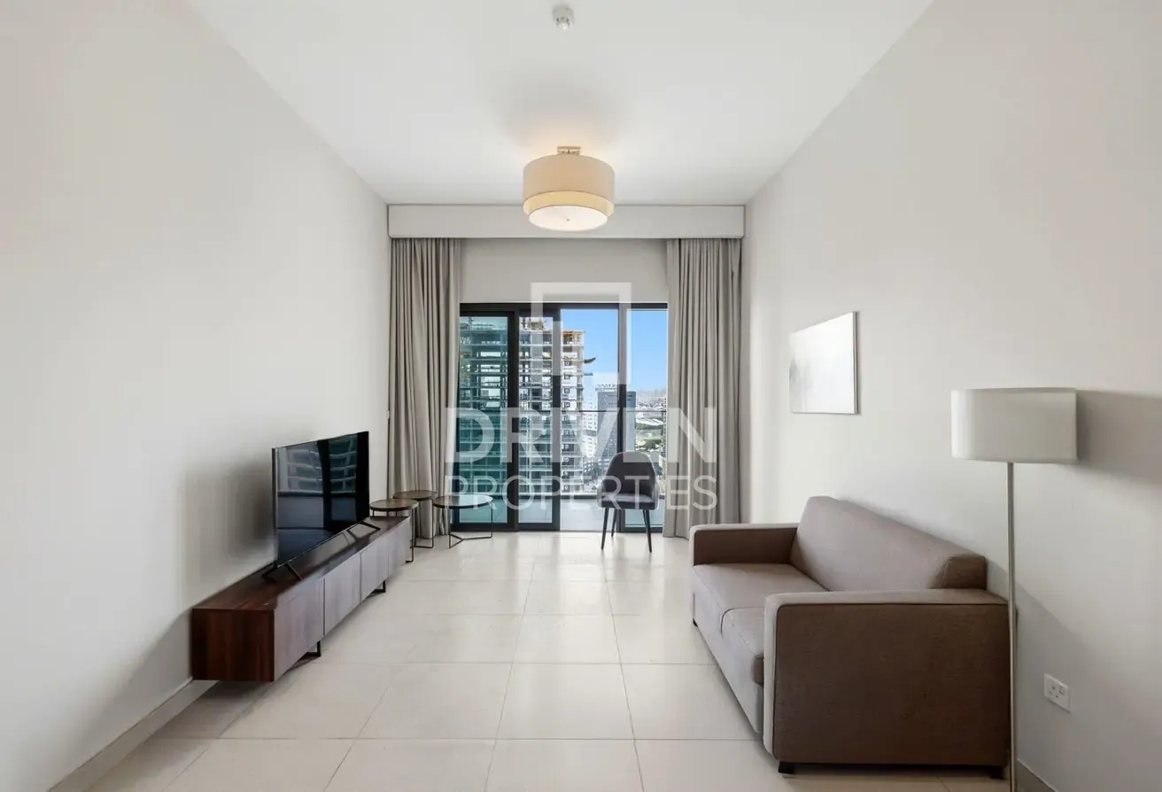 Burj Khalifa View | High Floor | Furnished Apt